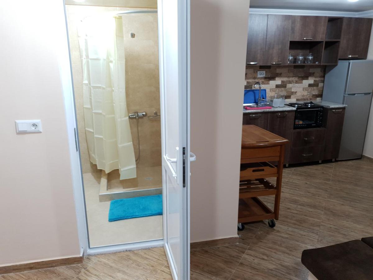 Milky Way Apartment Koutaïssi Extérieur photo