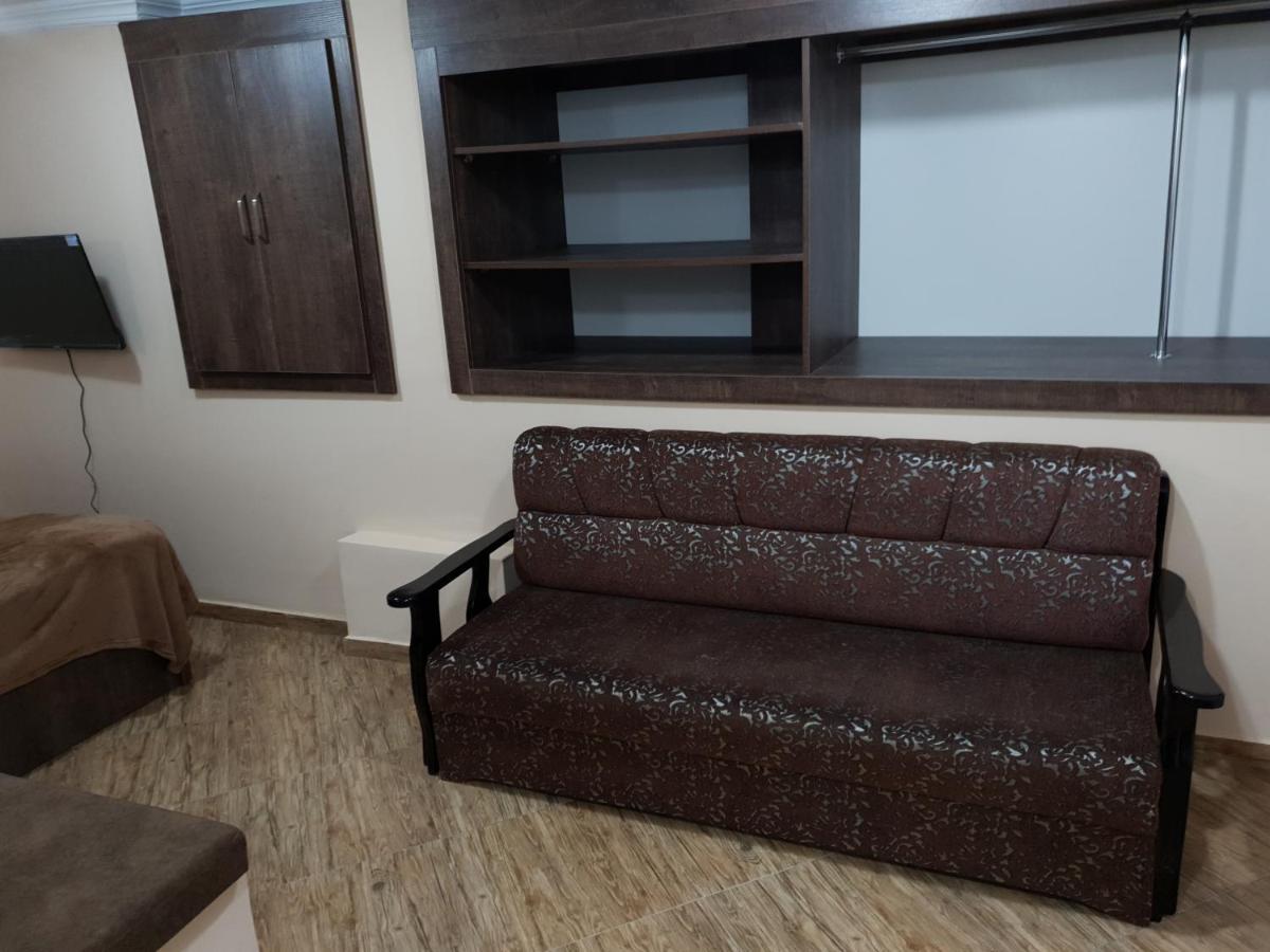Milky Way Apartment Koutaïssi Extérieur photo